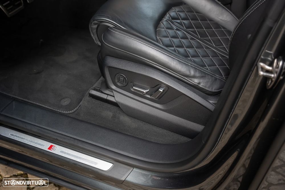 Audi Q8 50 TDI quattro Tiptronic - 24