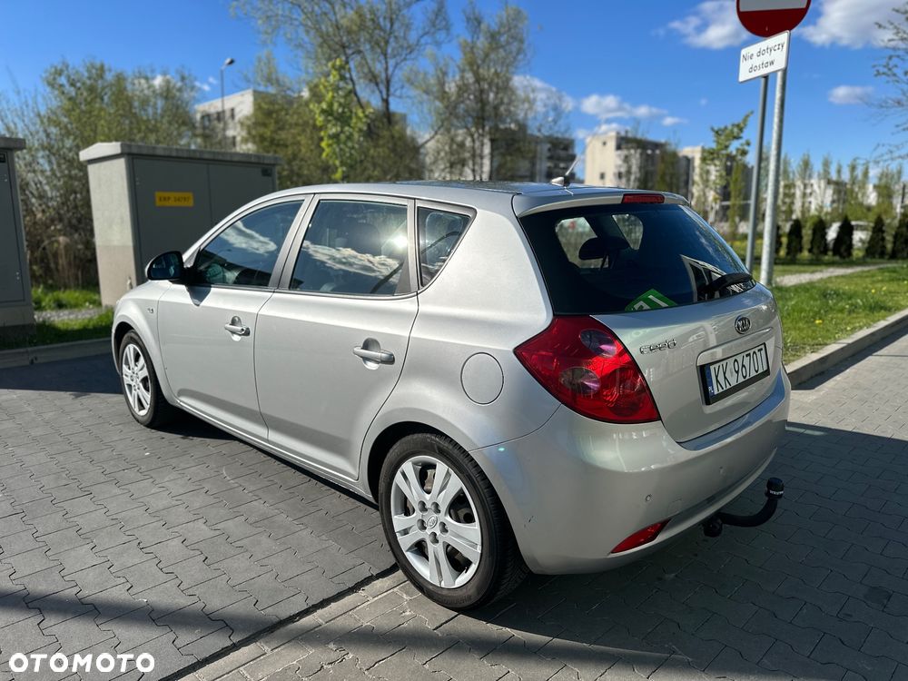 Kia Ceed 1.6 CVVT Automatik EX - 7