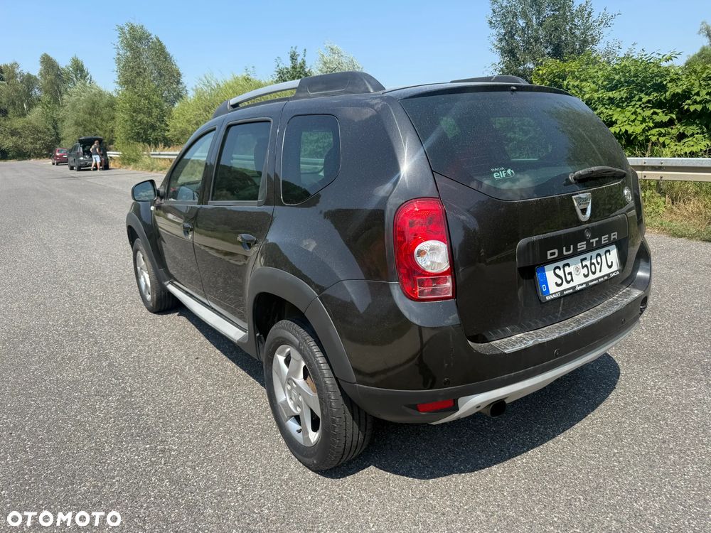 Dacia Duster 1.6 Laureate 4x4 - 6
