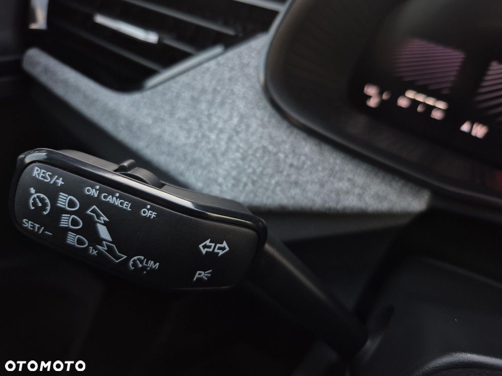 Skoda Scala 1.0 TSI Selection - 25