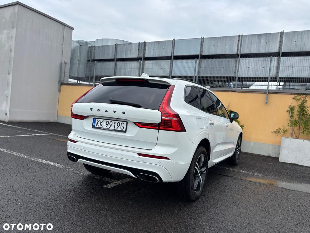 Volvo XC 60 T8 AWD Plug-In Hybrid R-Design - 7