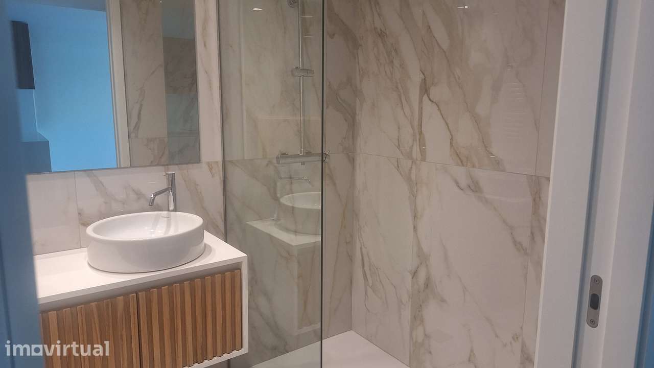 T1 Centro Vila Nova de Gaia| Excelente Localização| Metro Serviços - Grande imagem: 5/10