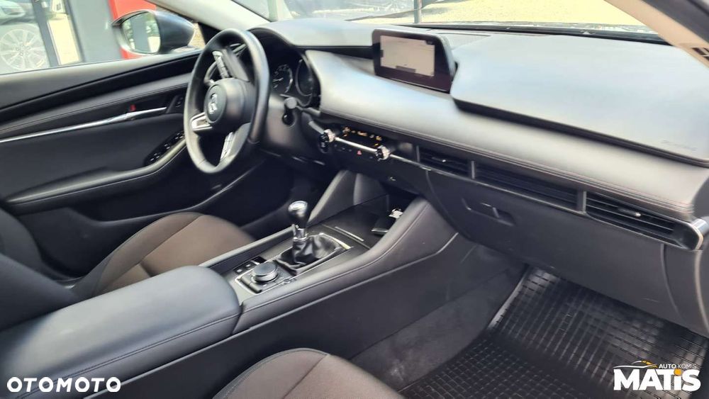 Mazda 3 - 8