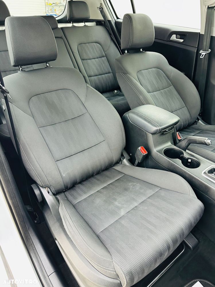 Kia Sportage 1.7 CRDI 2WD Edition 7 - 15