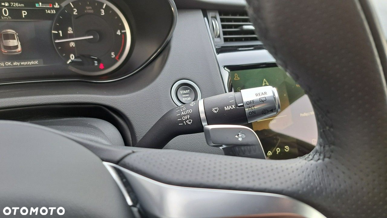 Jaguar E-Pace - 28