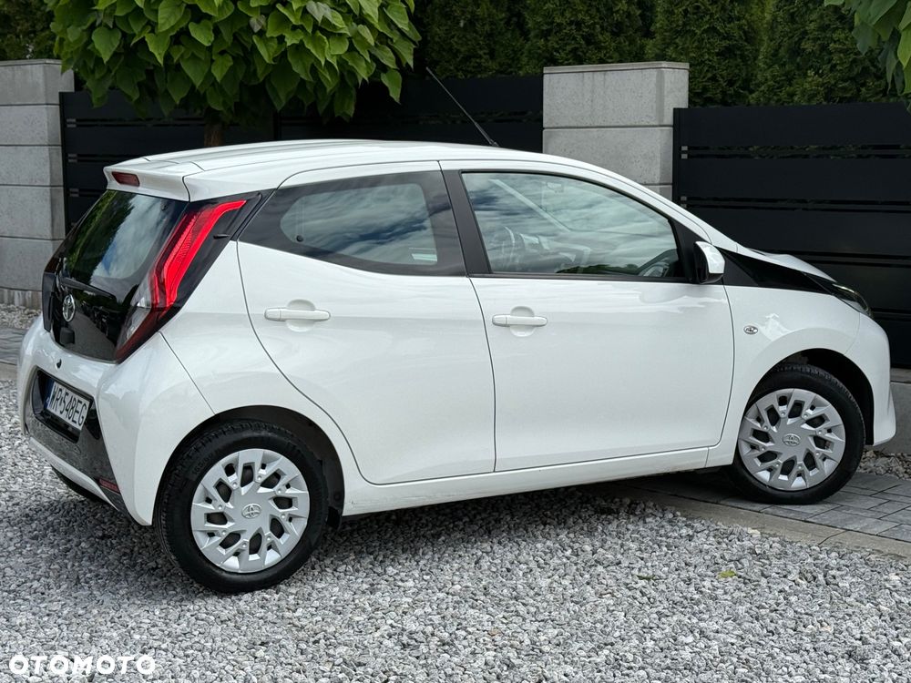 Toyota Aygo x-business - 14