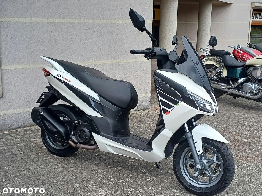 Aprilia Inny - 3
