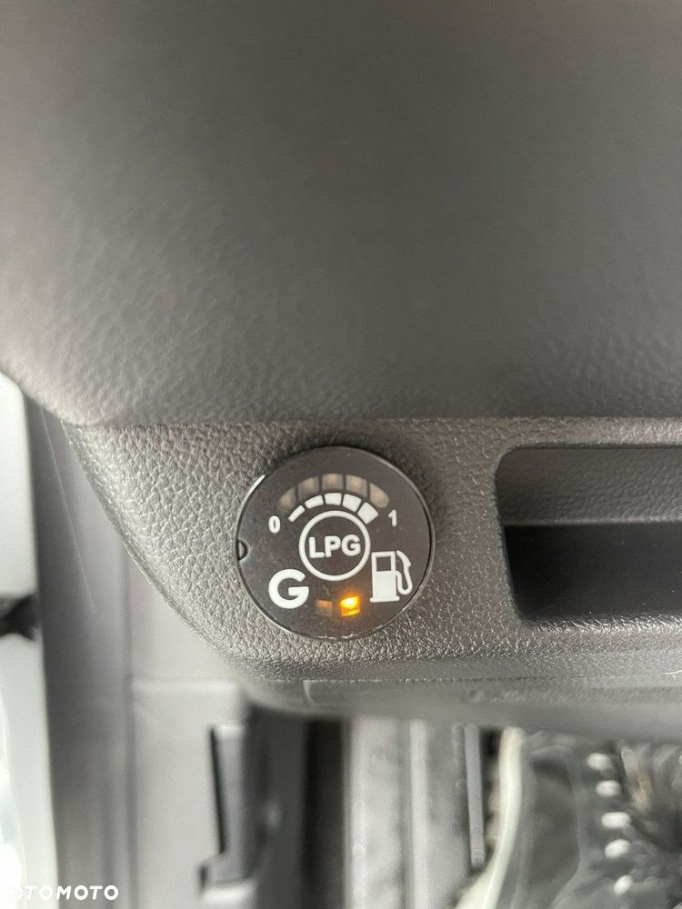 Renault Clio TCe 90 ESPIRIT ALPINE - 9
