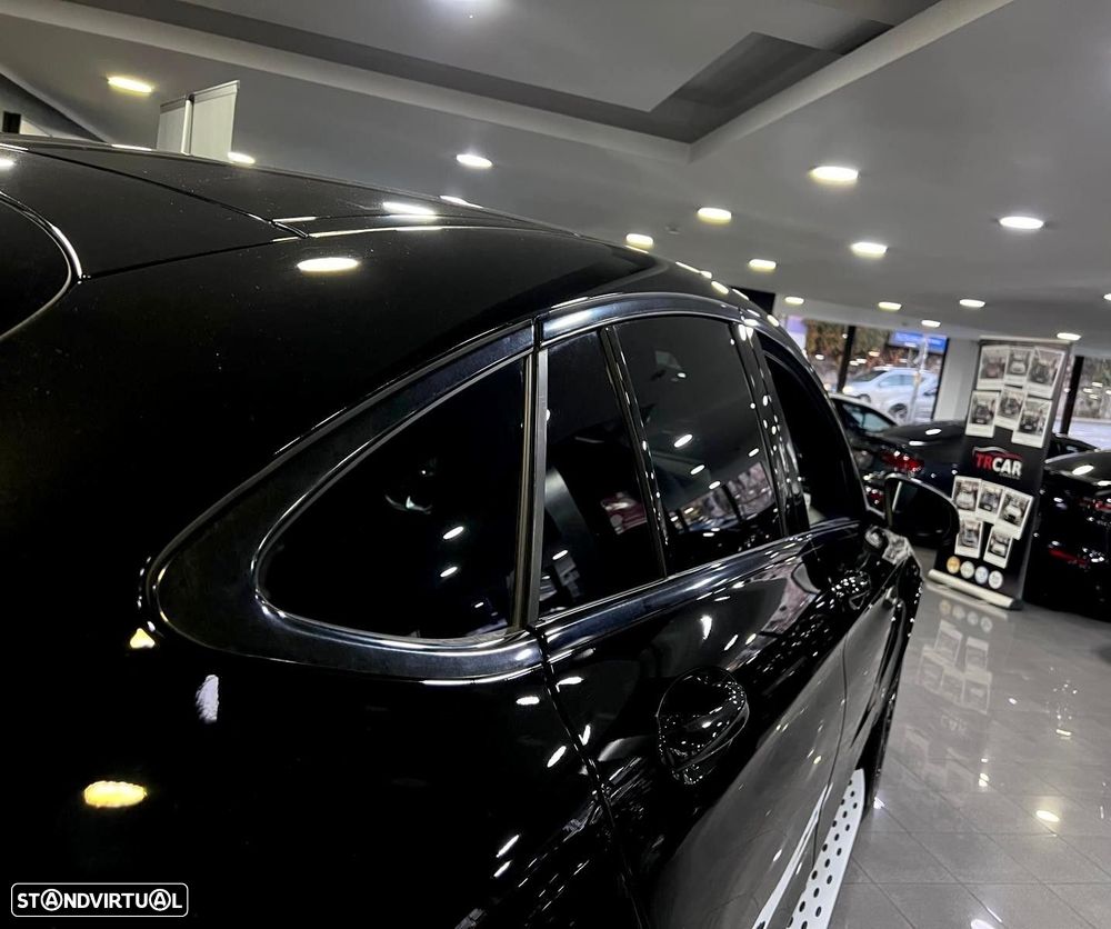 Mercedes-Benz GLC 300 e 4Matic - 14