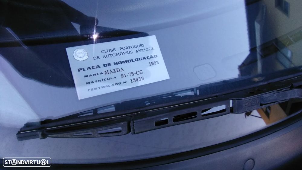 Mazda 323 - 17