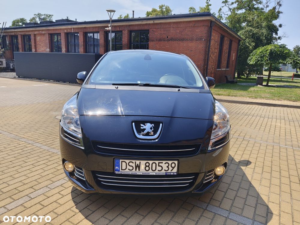 Peugeot 5008 - 3