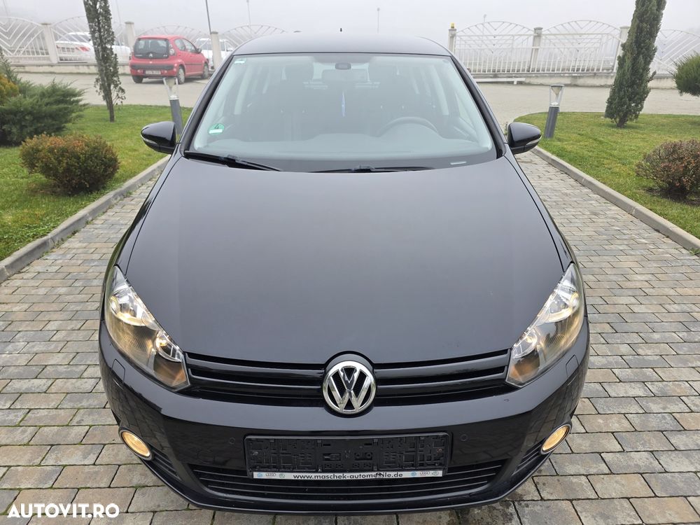 Volkswagen Golf 1.2 TSI MATCH - 1