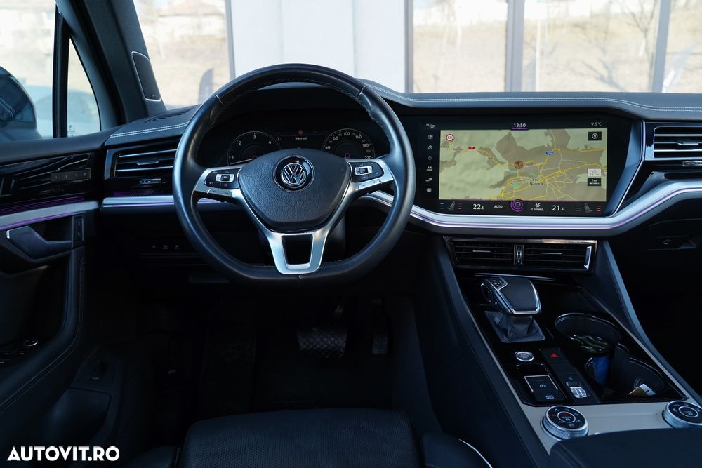 Volkswagen Touareg 3.0 V6 TDI 4Motion DPF Automatik R-Line - 36