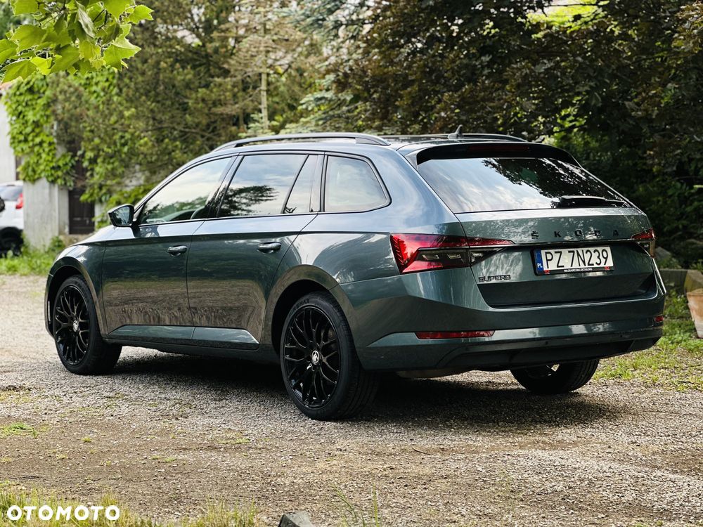Skoda Superb 2.0 TDI DSG Premium Edition - 6