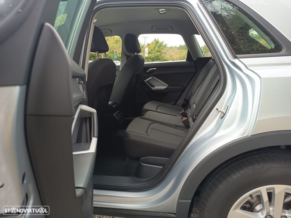 Audi Q3 45 TFSIe S tronic - 14
