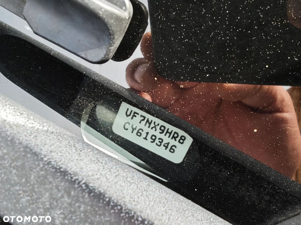 Citroën DS4 HDi 110 Chic - 8