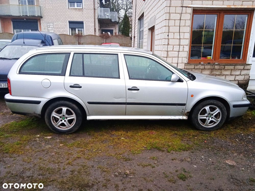 Drzwi prawe lewe przód tył skoda octavia 9102 - 2