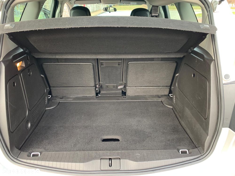 Opel Meriva - 22