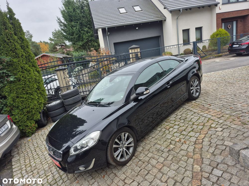 Volvo C70 D3 Momentum - 35