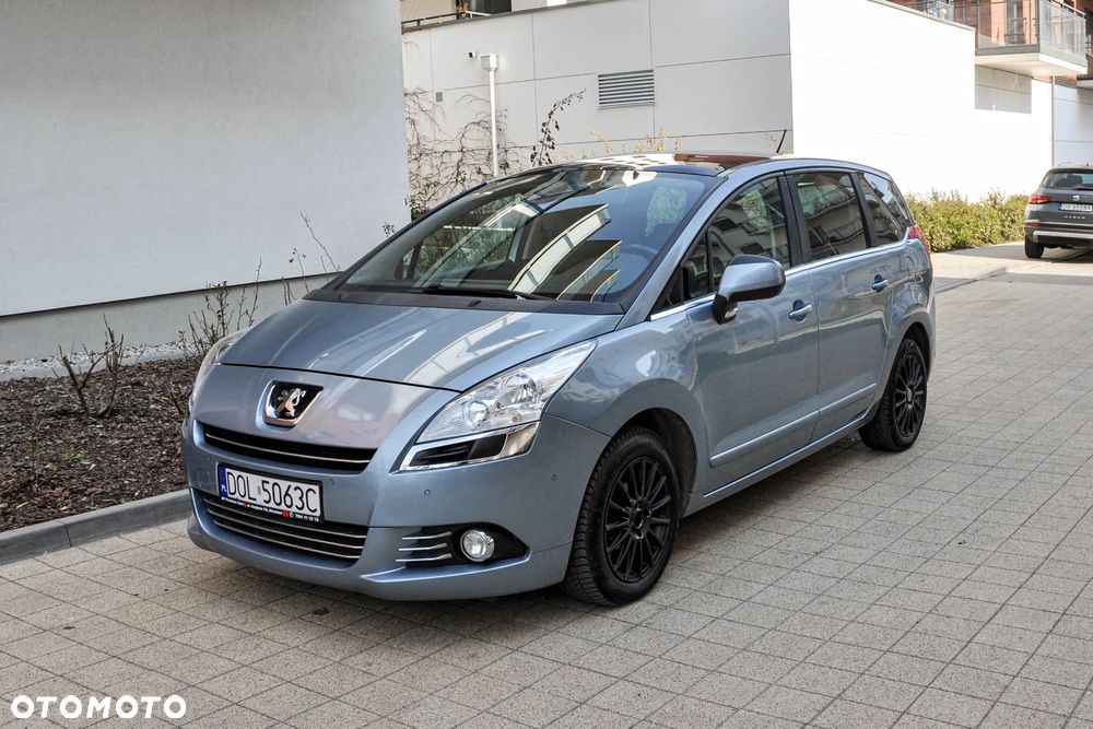 Peugeot 5008 - 1