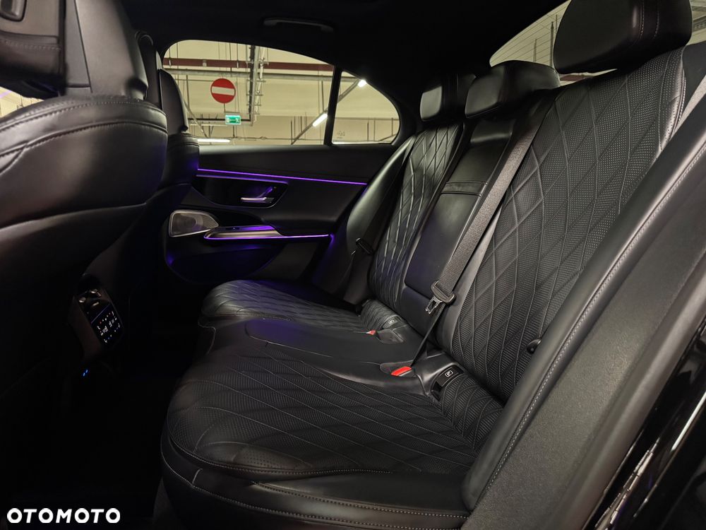 Mercedes-Benz Klasa E 220 d 4-Matic AMG - 19