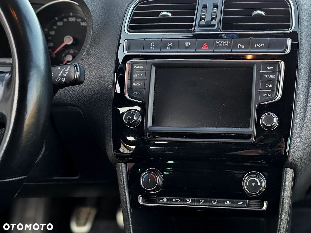 Volkswagen Polo 1.8 TSI (Blue Motion Technology) GTI - 14