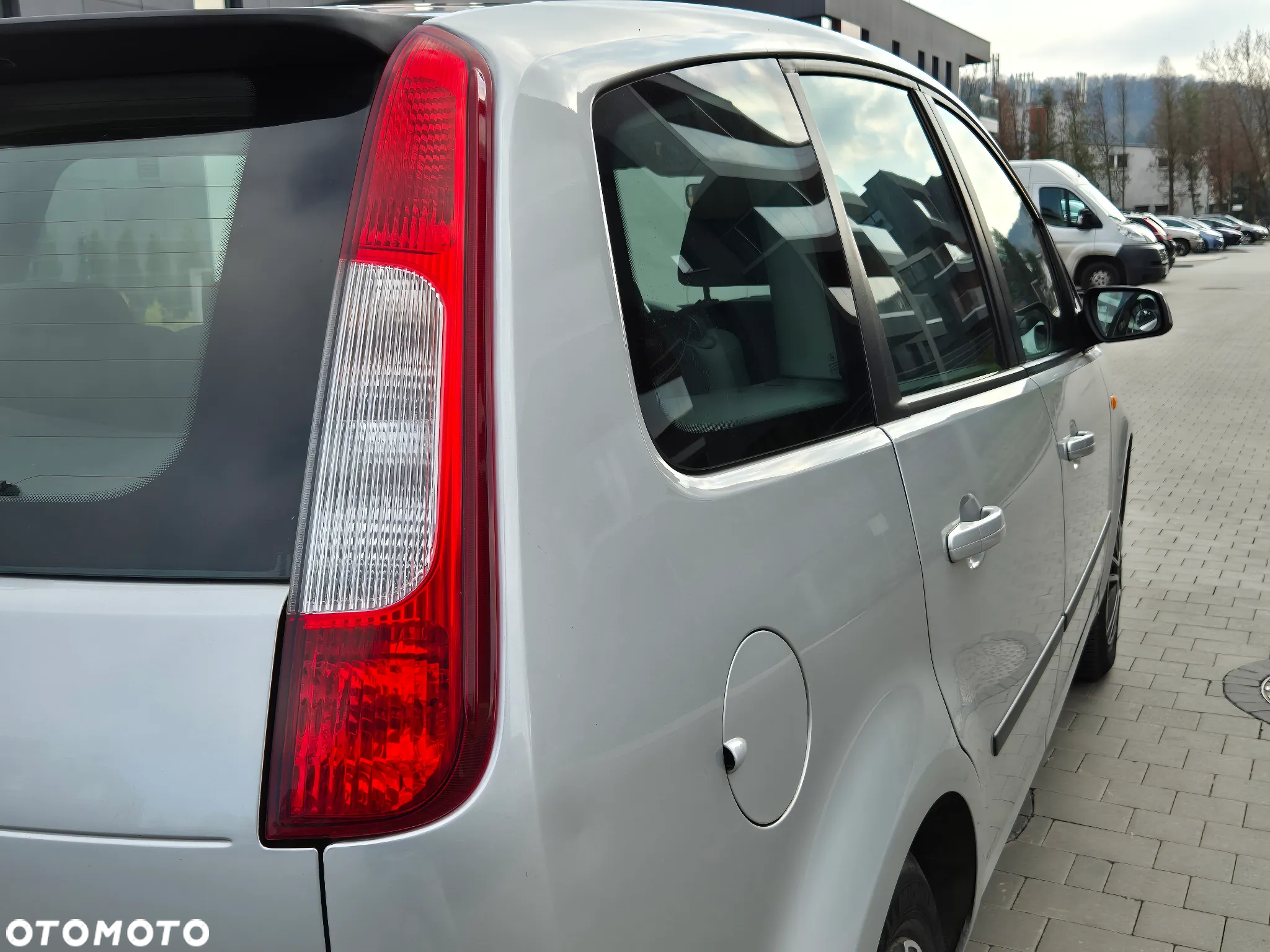 Ford C-MAX - 19