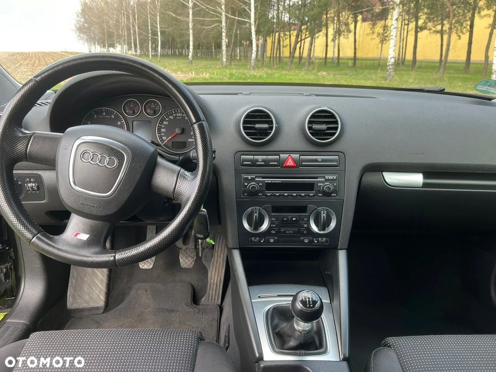 Audi A3 Sportback 1.6 S line Sportpaket plus - 8