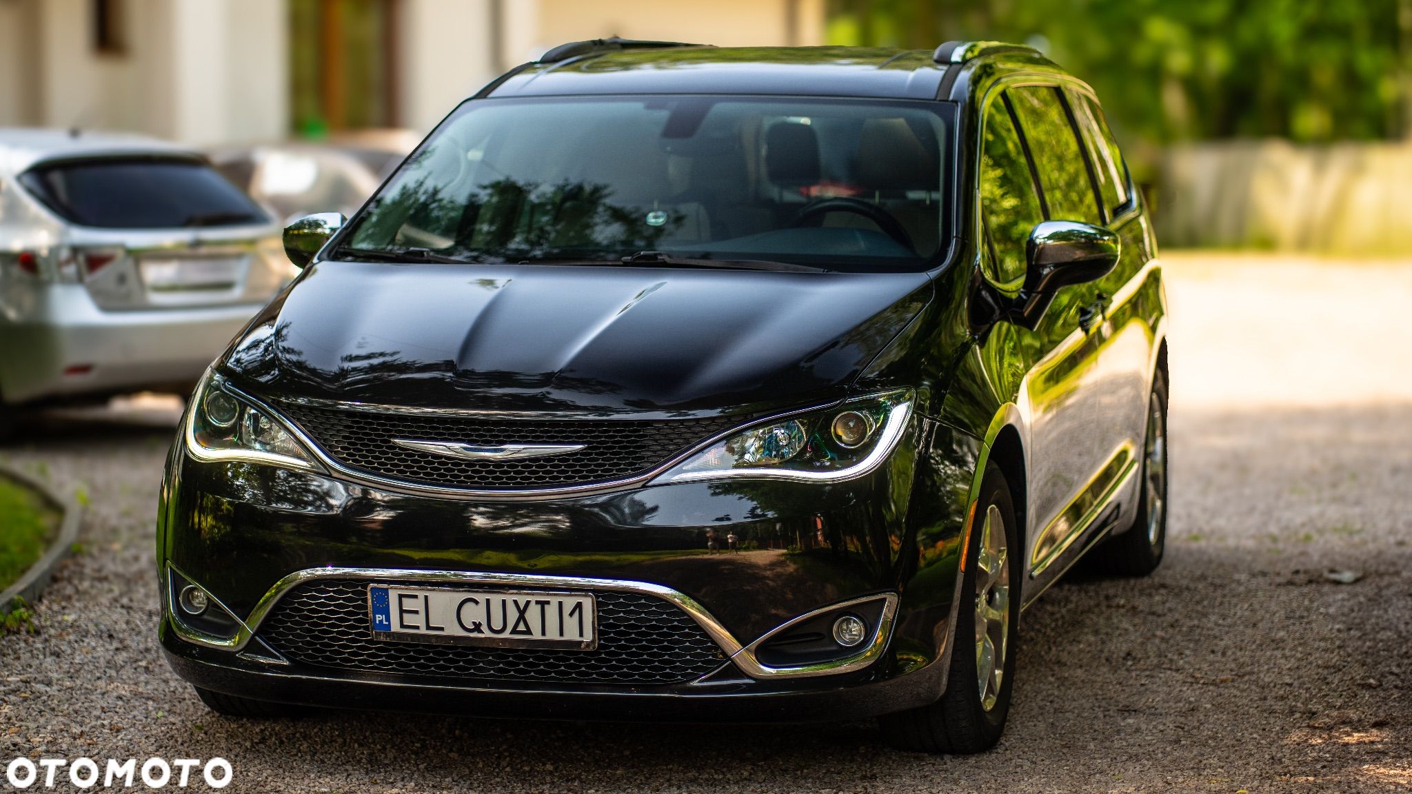Chrysler Pacifica - 1