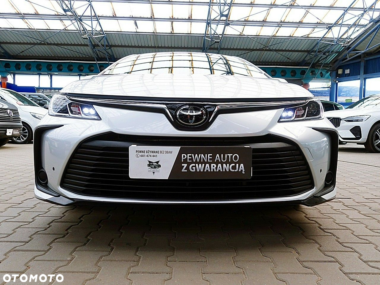 Toyota Corolla - 4