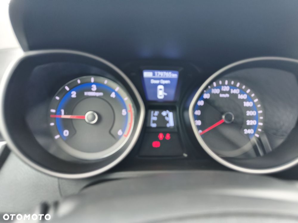 Hyundai i30 - 19