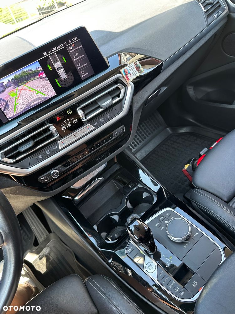 BMW X3 xDrive20i - 12