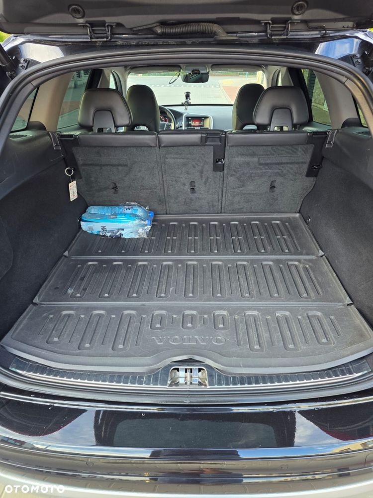 Volvo XC 60 T5 Geartronic Momentum - 9