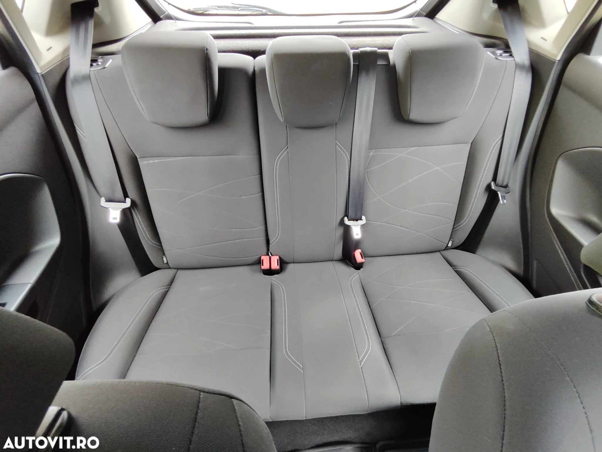 Ford Fiesta 1.0 Trend - 11