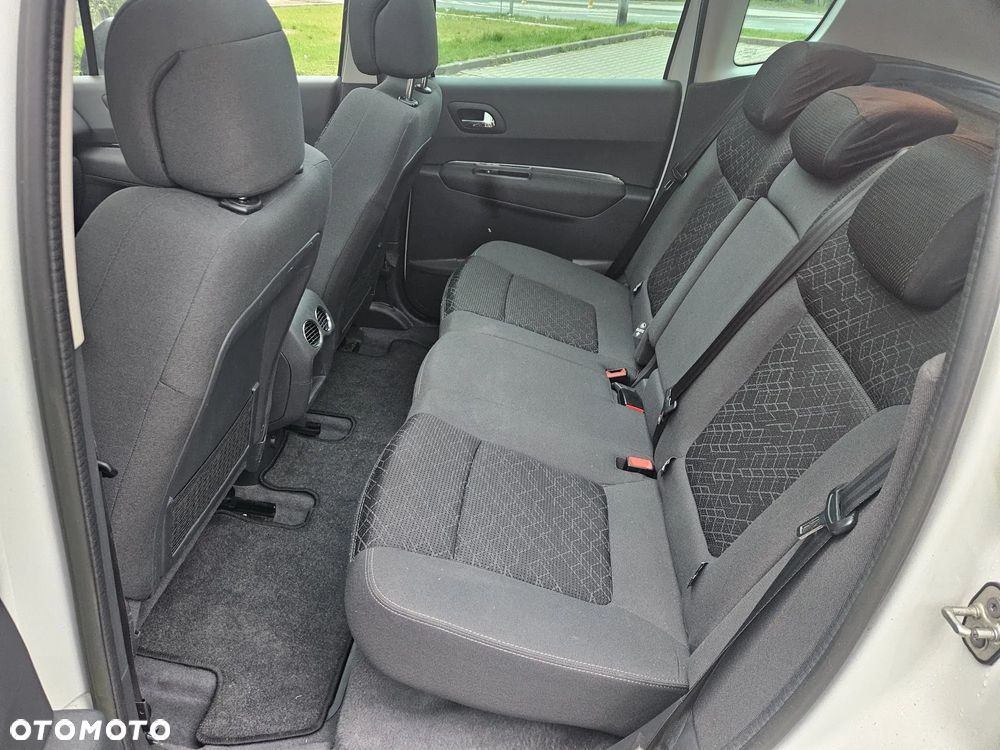 Peugeot 3008 HDi FAP 150 Platinum - 17