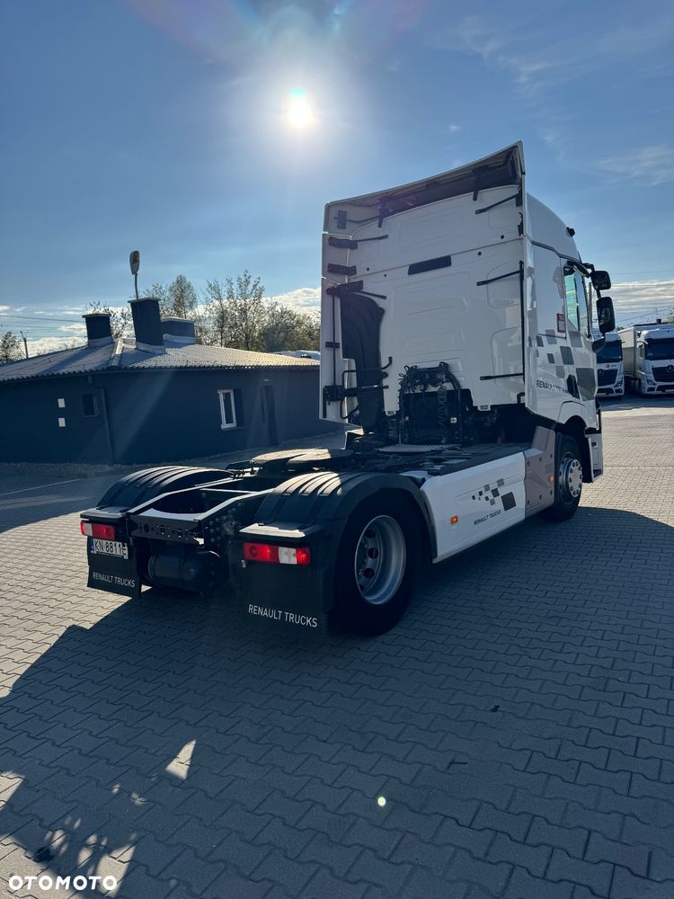 Renault T440 - 4
