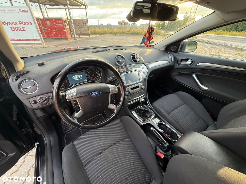 Ford Mondeo 2.0 TDCi Titanium - 10