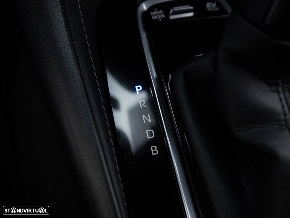 Toyota Corolla 1.8 Hybrid Comfort - 20