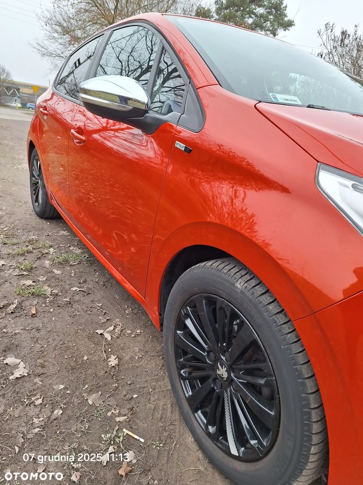 Peugeot 208 1.2 PureTech Style - 4