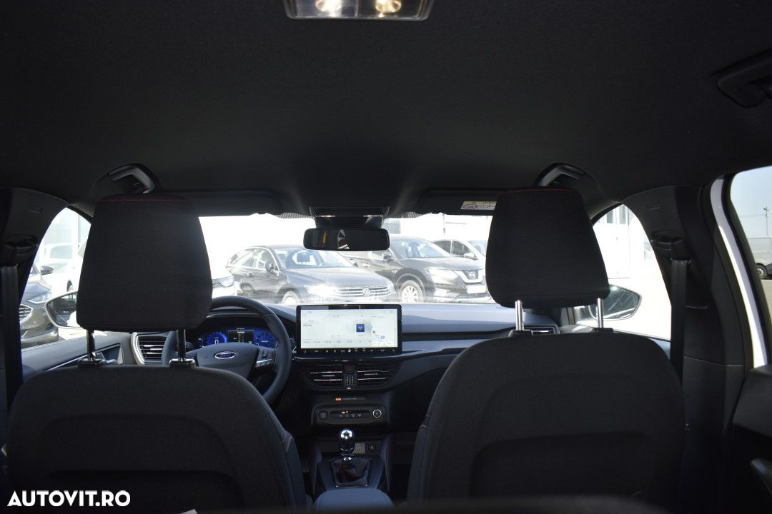 Ford Focus - 15