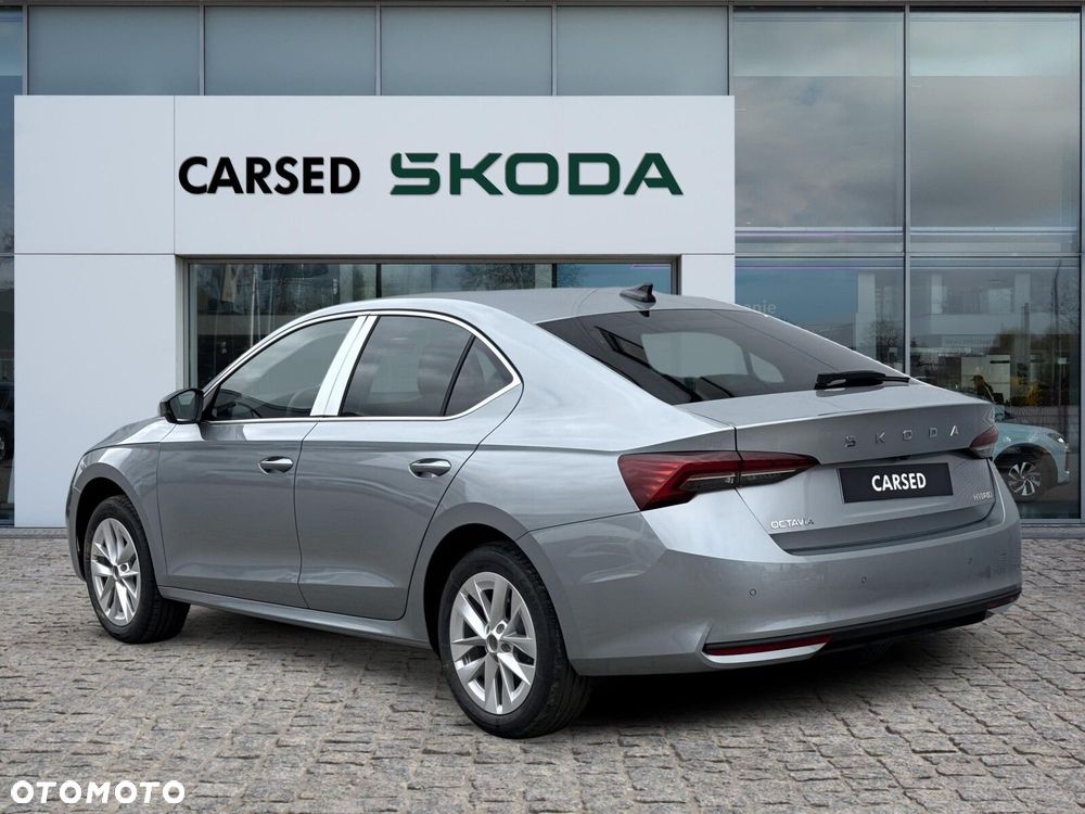 Skoda Octavia - 5