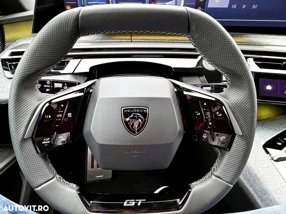 Peugeot 3008 1.2 Hybrid 145 e-DCS6 GT - 10