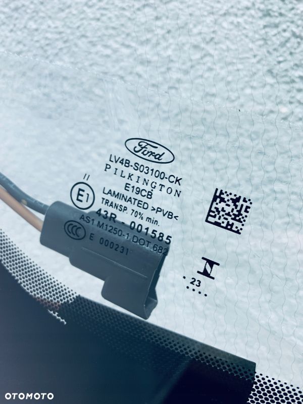 Szyba czołowa FORD KUGA III 2020- AKUSTYKA+KAMERA + SENSOR+GRZANIE+OE - 3
