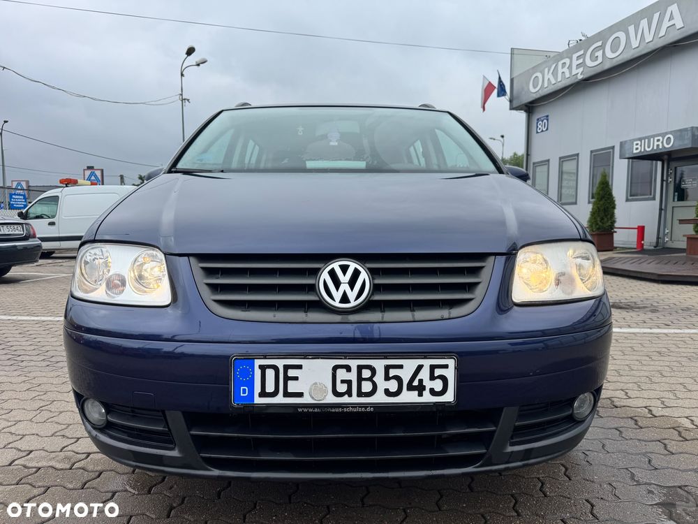 Volkswagen Touran - 6