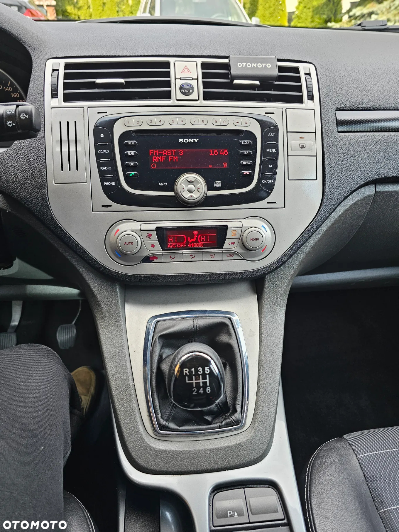 Ford Kuga 2.0 TDCi Titanium - 15