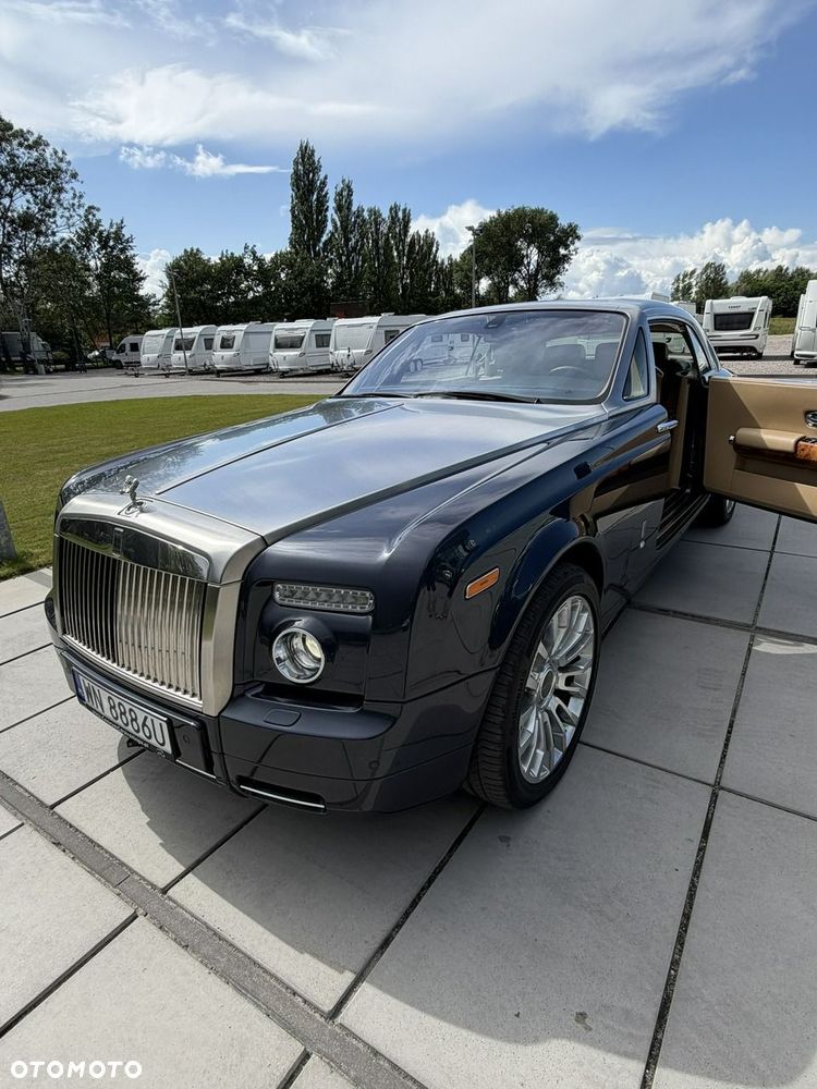 Rolls-Royce Phantom - 2