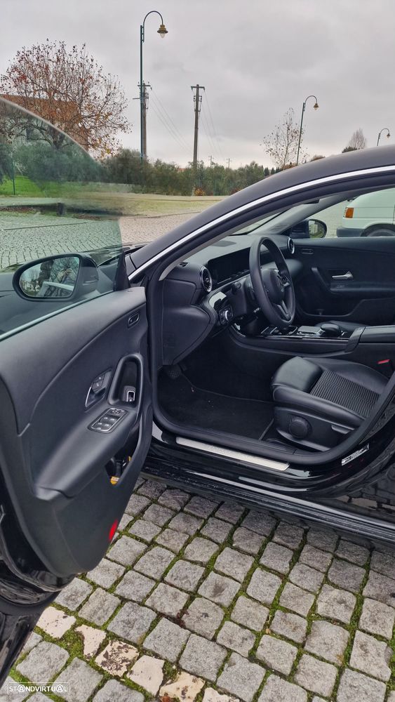 Mercedes-Benz CLA 250 e Shooting Brake Style Plus - 12