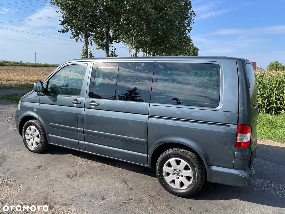 Volkswagen Multivan TDI L1 Highline - 28
