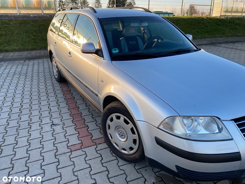 Volkswagen Passat - 2