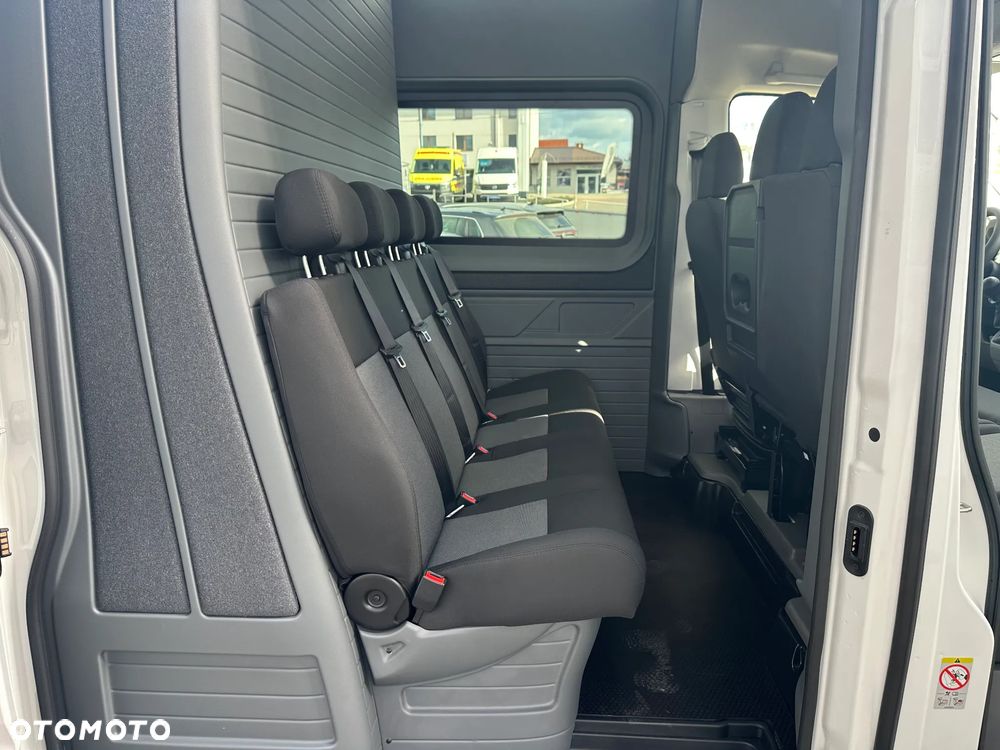 Volkswagen Crafter - 15
